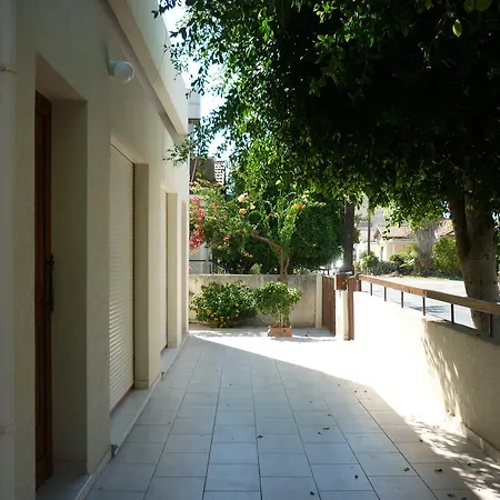 Stella Studio Apartment *